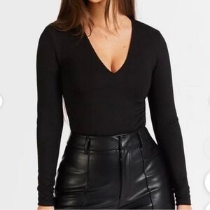 Because of Alice V-neck bodysuit